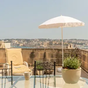 https://valletta-penthouse.qawrahotelsmalta.org
